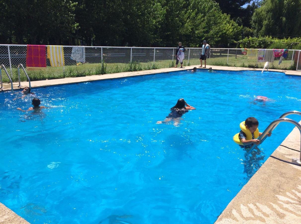 Camping & Hospedaje Rio Laja El Manzano  ภายนอก รูปภาพ